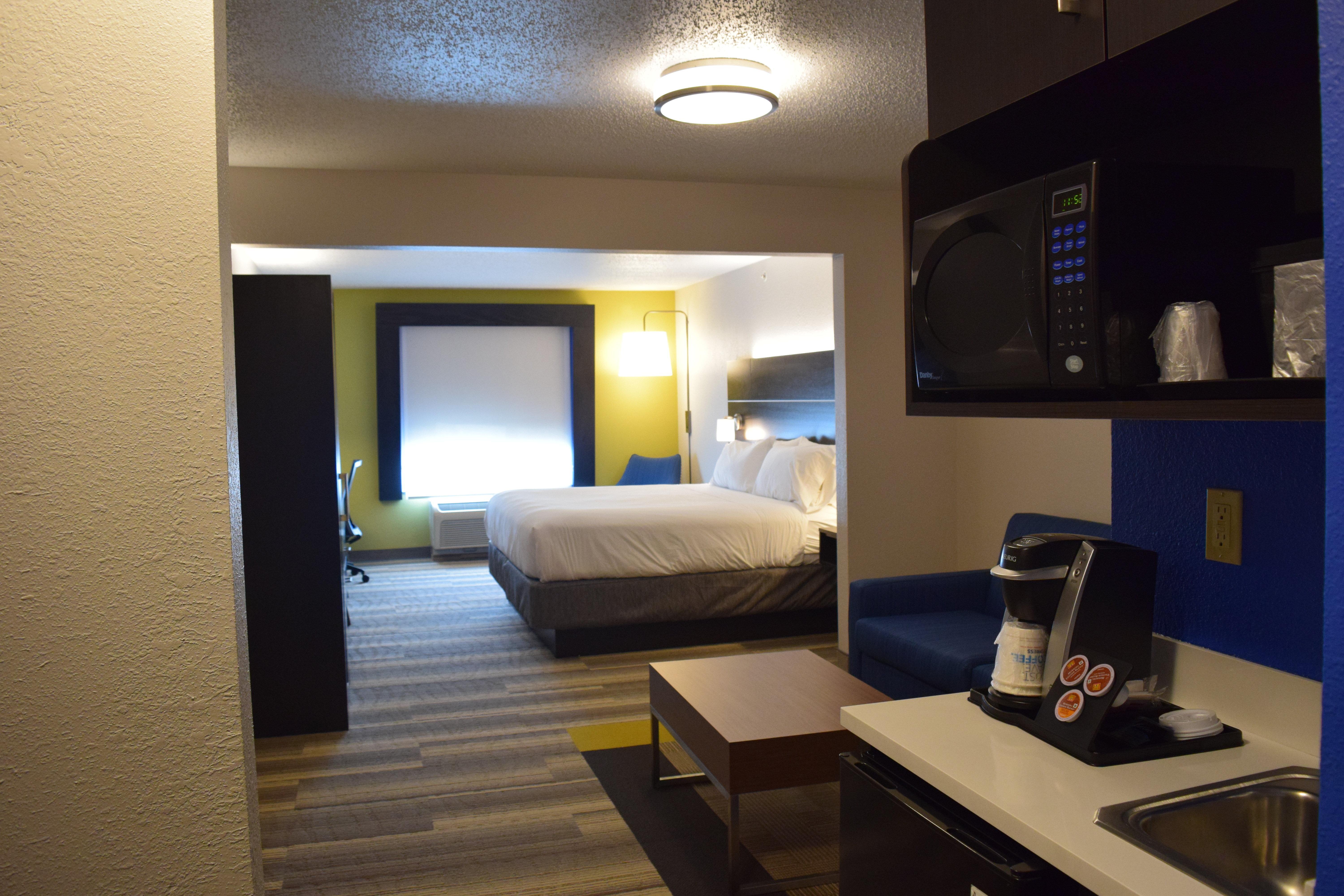 Holiday Inn Express & Suites Sparta Ngoại thất bức ảnh