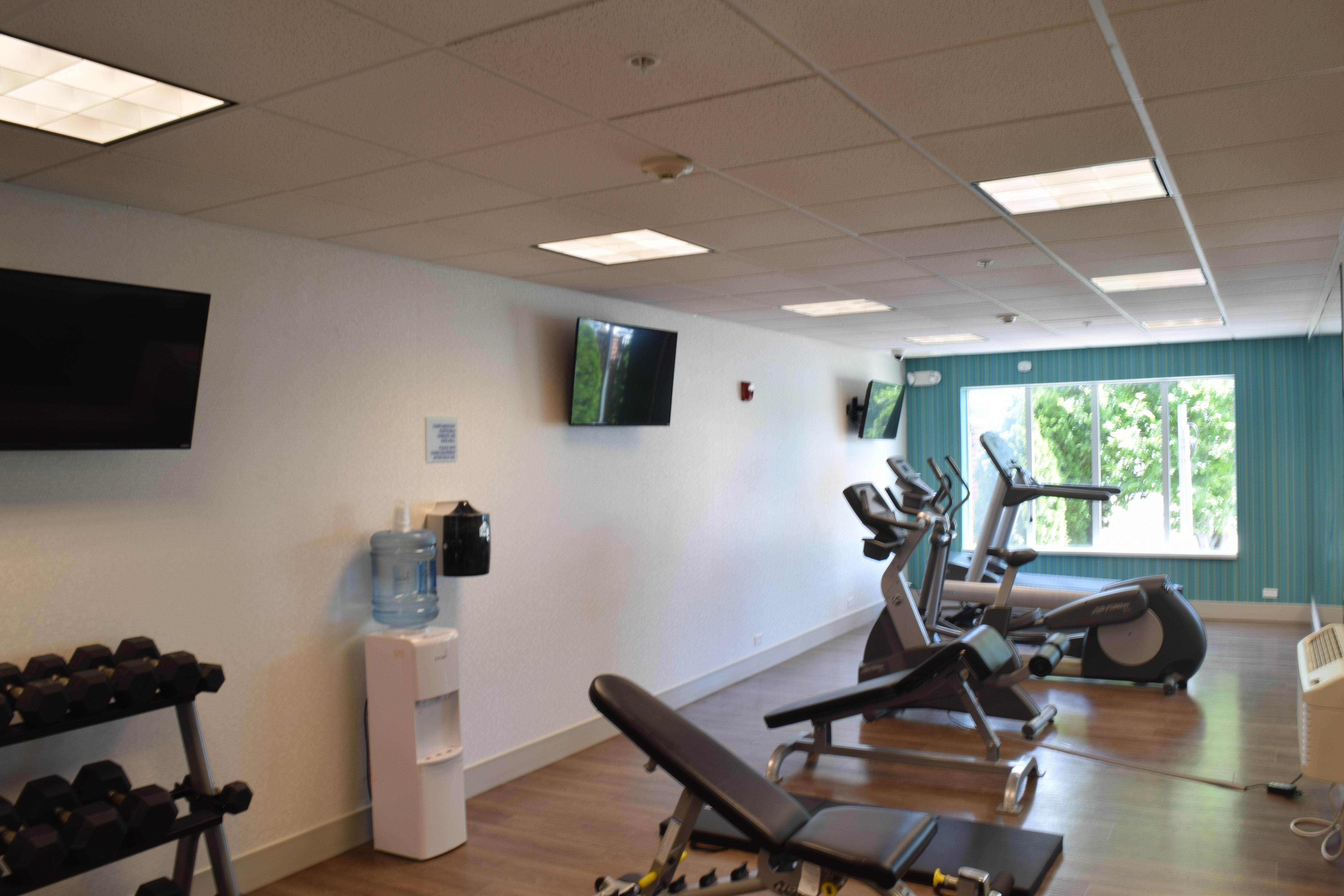 Holiday Inn Express & Suites Sparta Ngoại thất bức ảnh