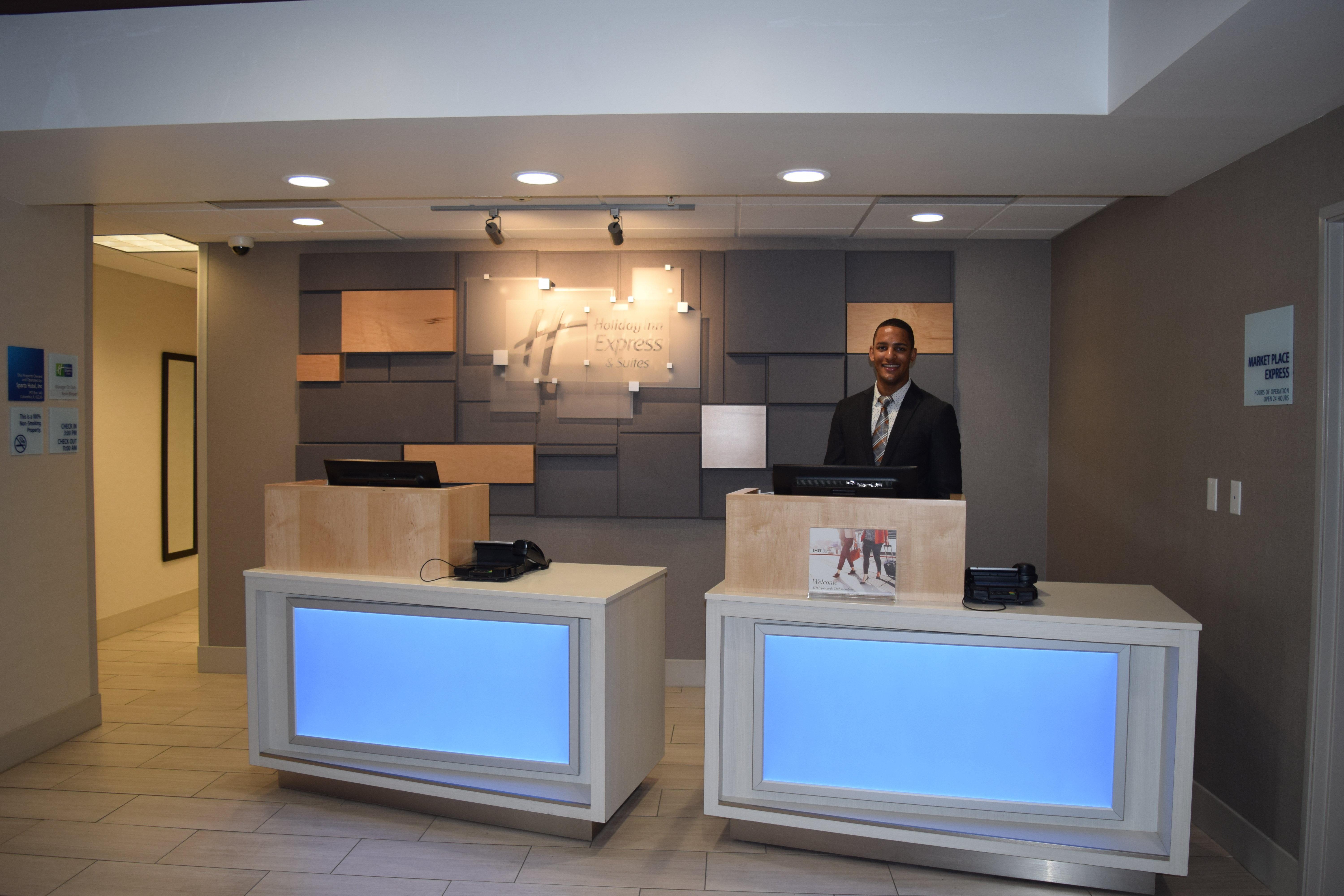 Holiday Inn Express & Suites Sparta Ngoại thất bức ảnh