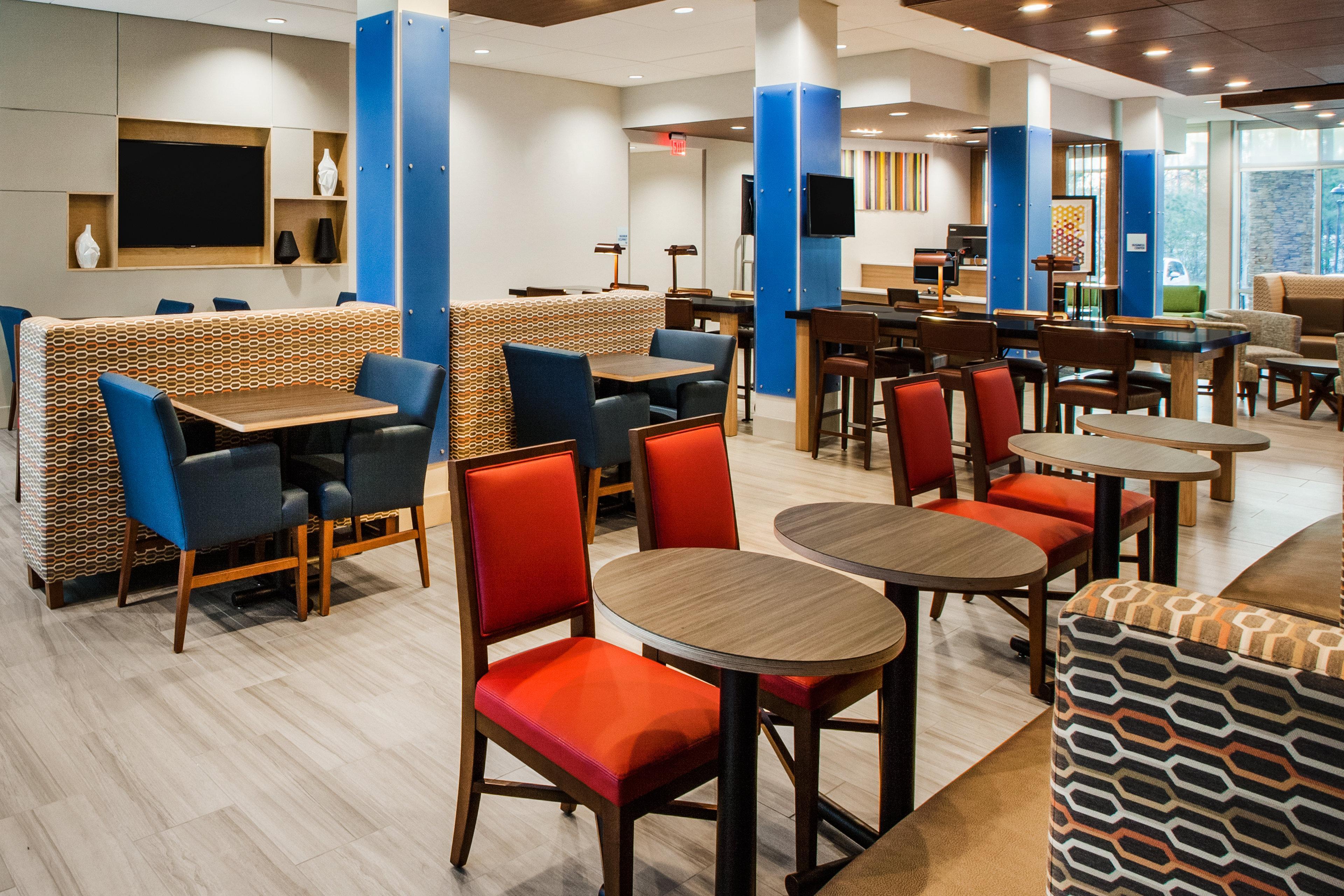 Holiday Inn Express & Suites Sparta Ngoại thất bức ảnh
