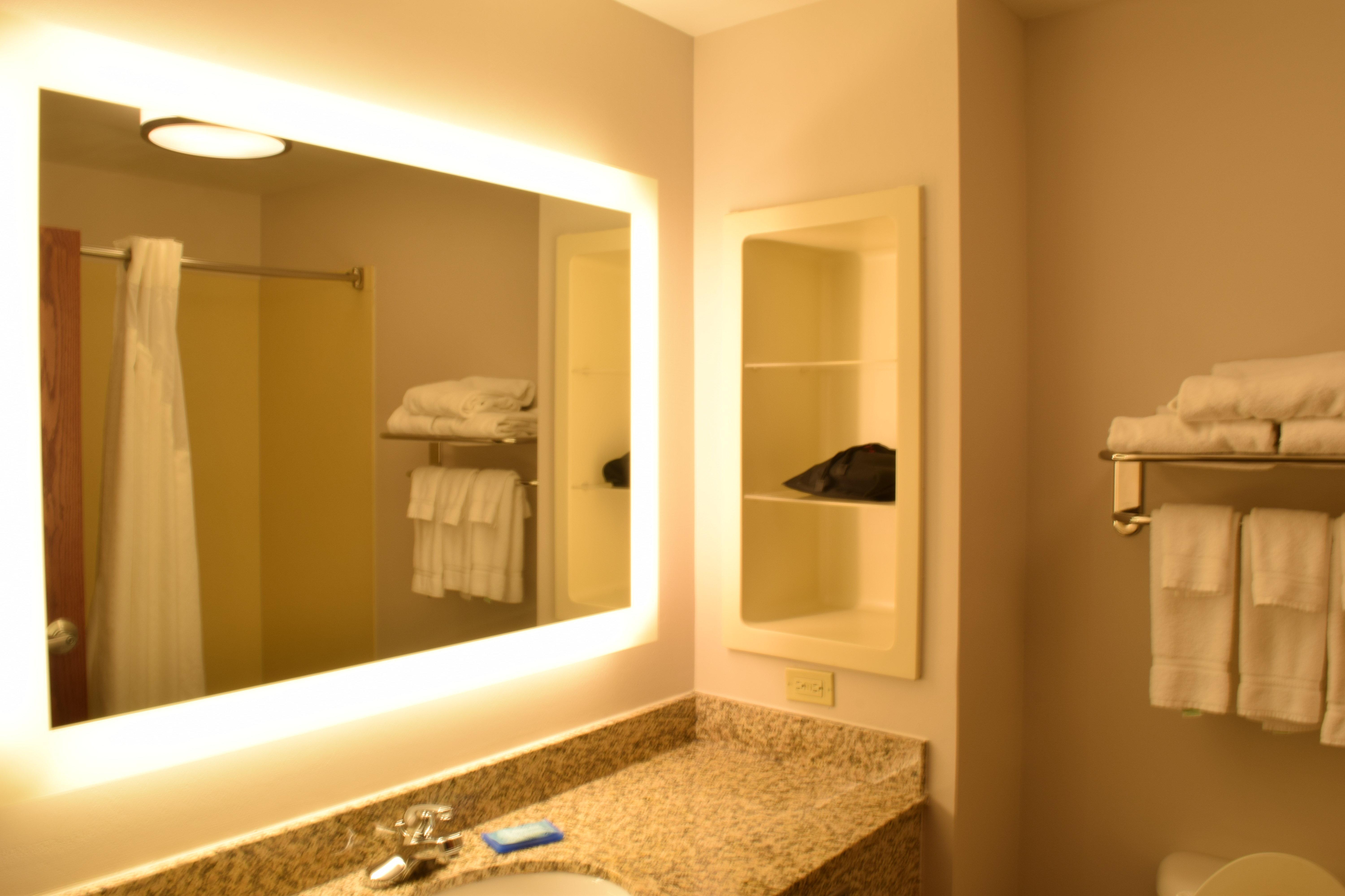Holiday Inn Express & Suites Sparta Ngoại thất bức ảnh
