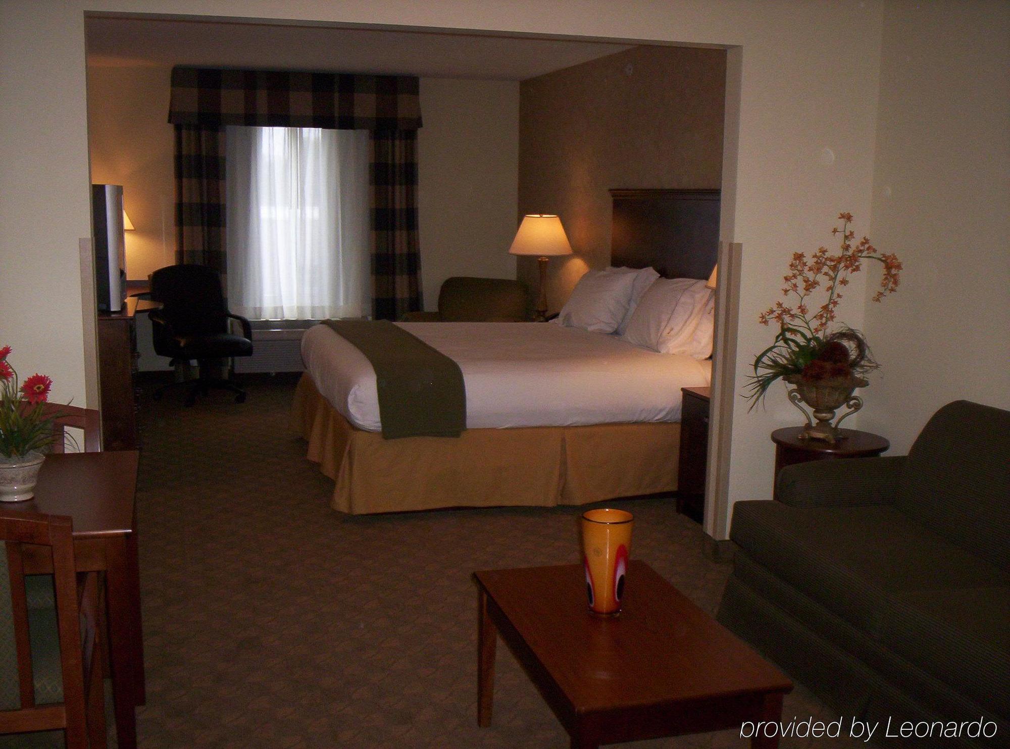 Holiday Inn Express & Suites Sparta Phòng bức ảnh