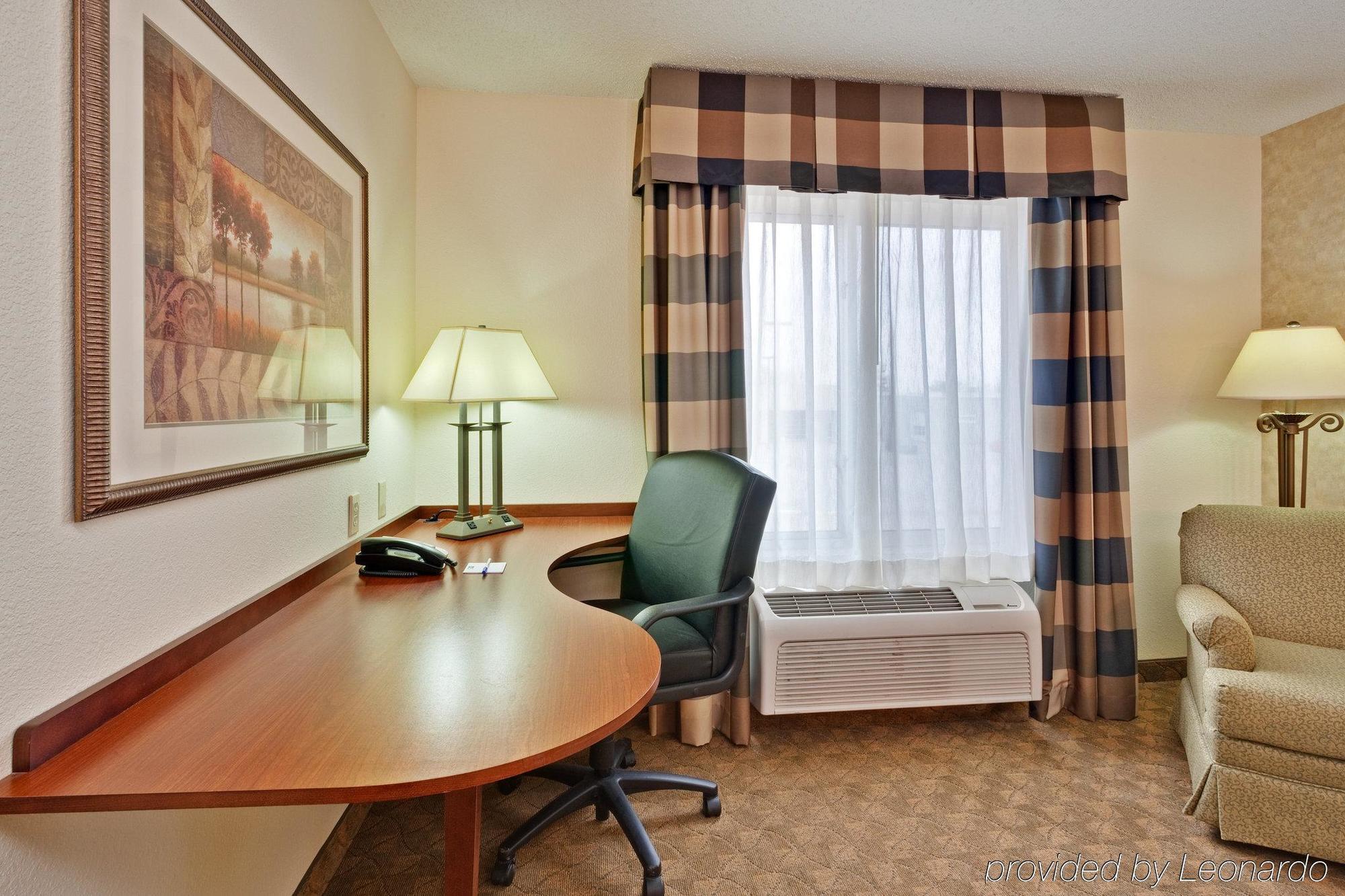 Holiday Inn Express & Suites Sparta Phòng bức ảnh
