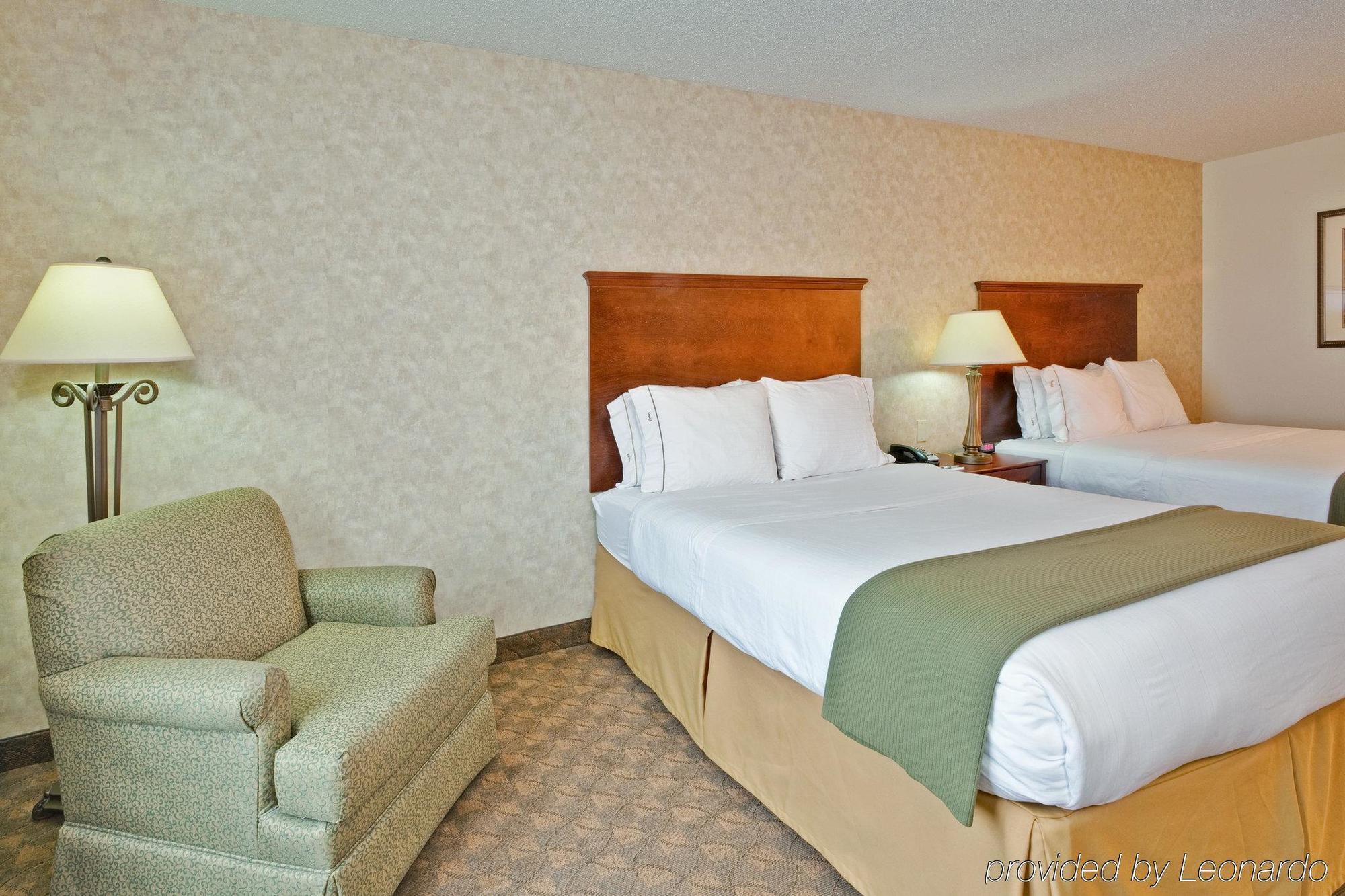 Holiday Inn Express & Suites Sparta Phòng bức ảnh