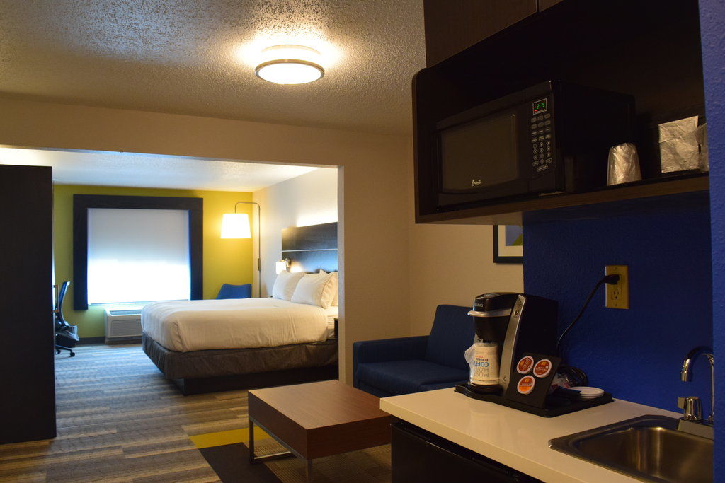Holiday Inn Express & Suites Sparta Ngoại thất bức ảnh